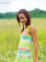 Nude teen in flowers