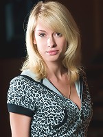 Adorable naked beauty