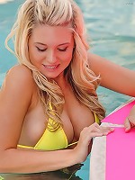 Alison Angel gets kinky in the pool