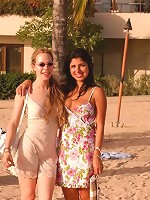 Jezebele poses with Fiona