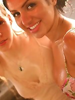 Jezebele poses with Fiona