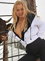 Anna Safina 4 Apres Ski in Austria 2010-06-05