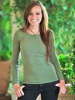 Amelia does a mean tease