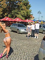 Alexa Nude in Public Body Painting