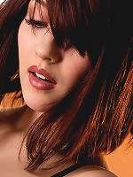 Cassie is a new Babe, she's playful and sweet... Come and get lost in her fascinating dark eyes.