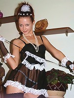 Elena at home alone. She is try to be a good housemaid but she isn't successful. She is too horny. She starts to play with her pussy.