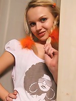 Naughty teen wants to play