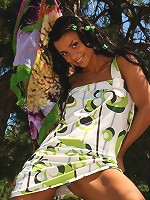 Gorgeous teen plays naked outdoors