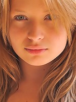 Nikkie in stockings shows off her long labia