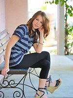 Allie in capri tights gets naked in public