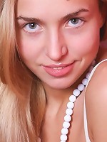 Blonde gorgeous babe takes off all her clothing