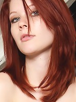 LYNETTE - free gallery