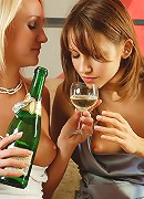 Alisa, Karine | Bubbly