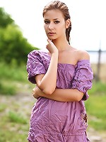 Lidija | Naked Paradise