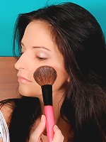 Nubiles.net Annmarie Lesante - Adorable Nubile teen shoves her blush brush deep into her pink juice box