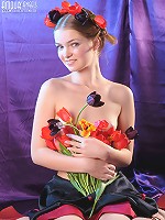 Very beautiful girl poses naked