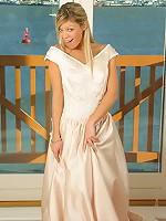 Belle from OnlyTease